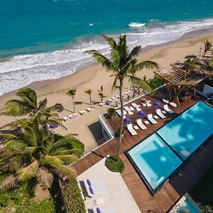 ultravioleta-boutique-residences.comcaribbean.com/